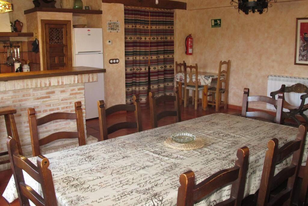Gran Casa, Lagunas De Ruidera, Bbq, Porche, Chimenea Екстериор снимка